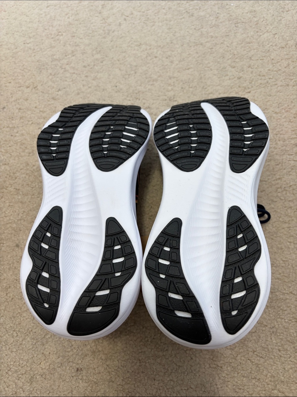 Asics Shoes - Picture 6 of 12